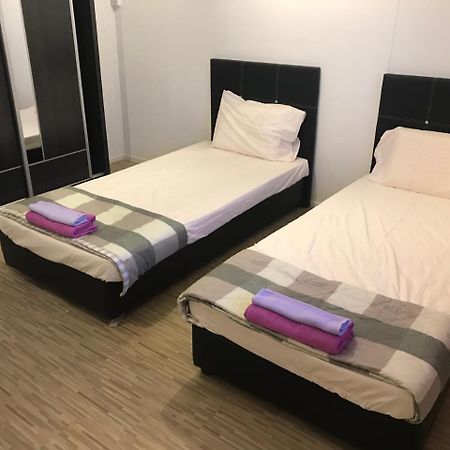 Le Paris Homestay Tawau Luaran gambar