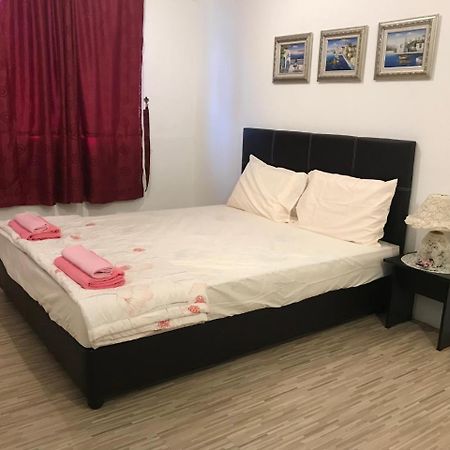 Le Paris Homestay Tawau Luaran gambar